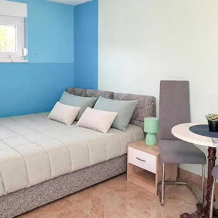Lovely In With Wifi Appartement Maslenica