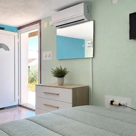 Appartement Lovely In With Wifi